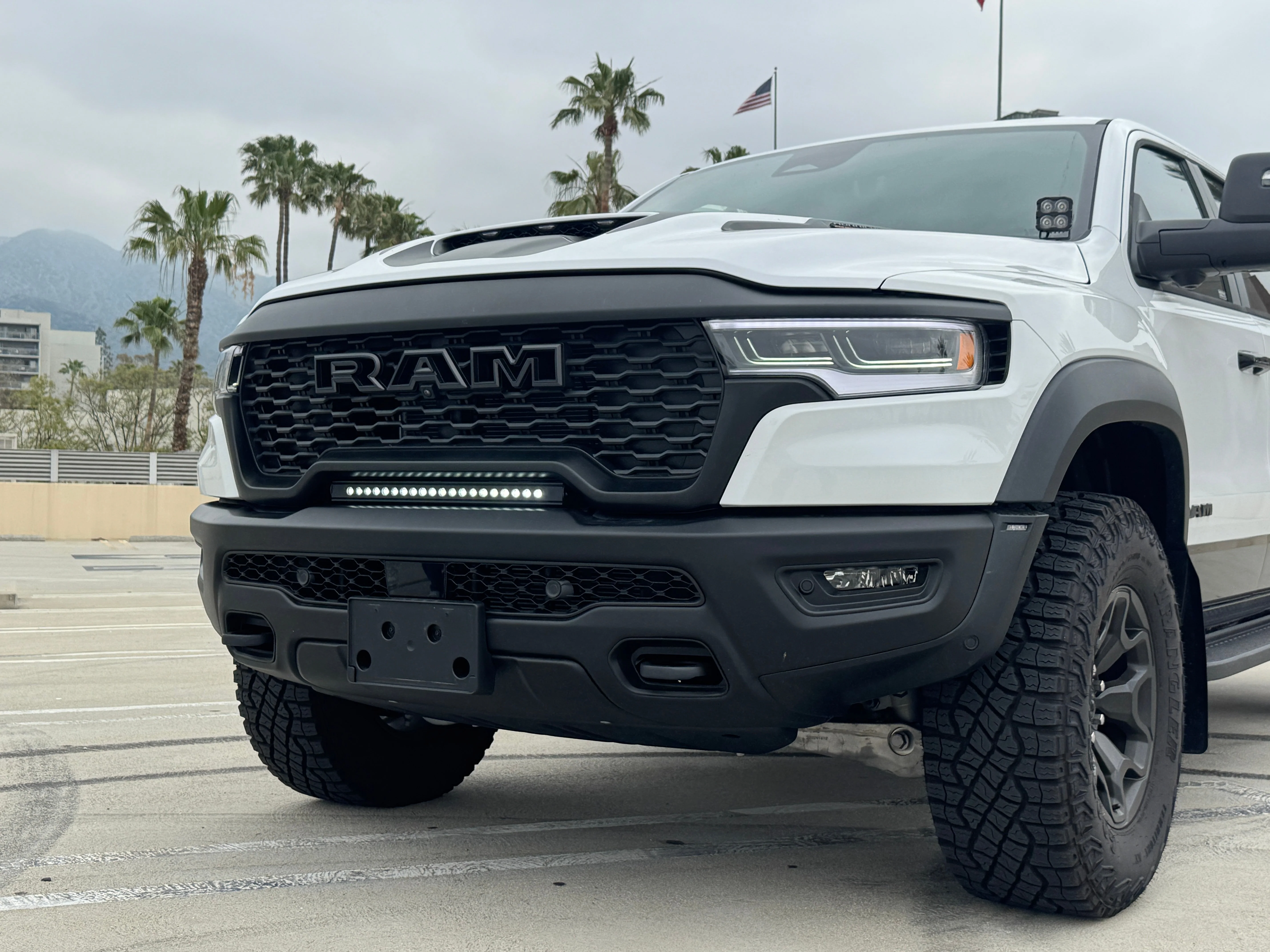 2019+ RAM 1500 Rebel 23in Light Bar SLIM - Image 3