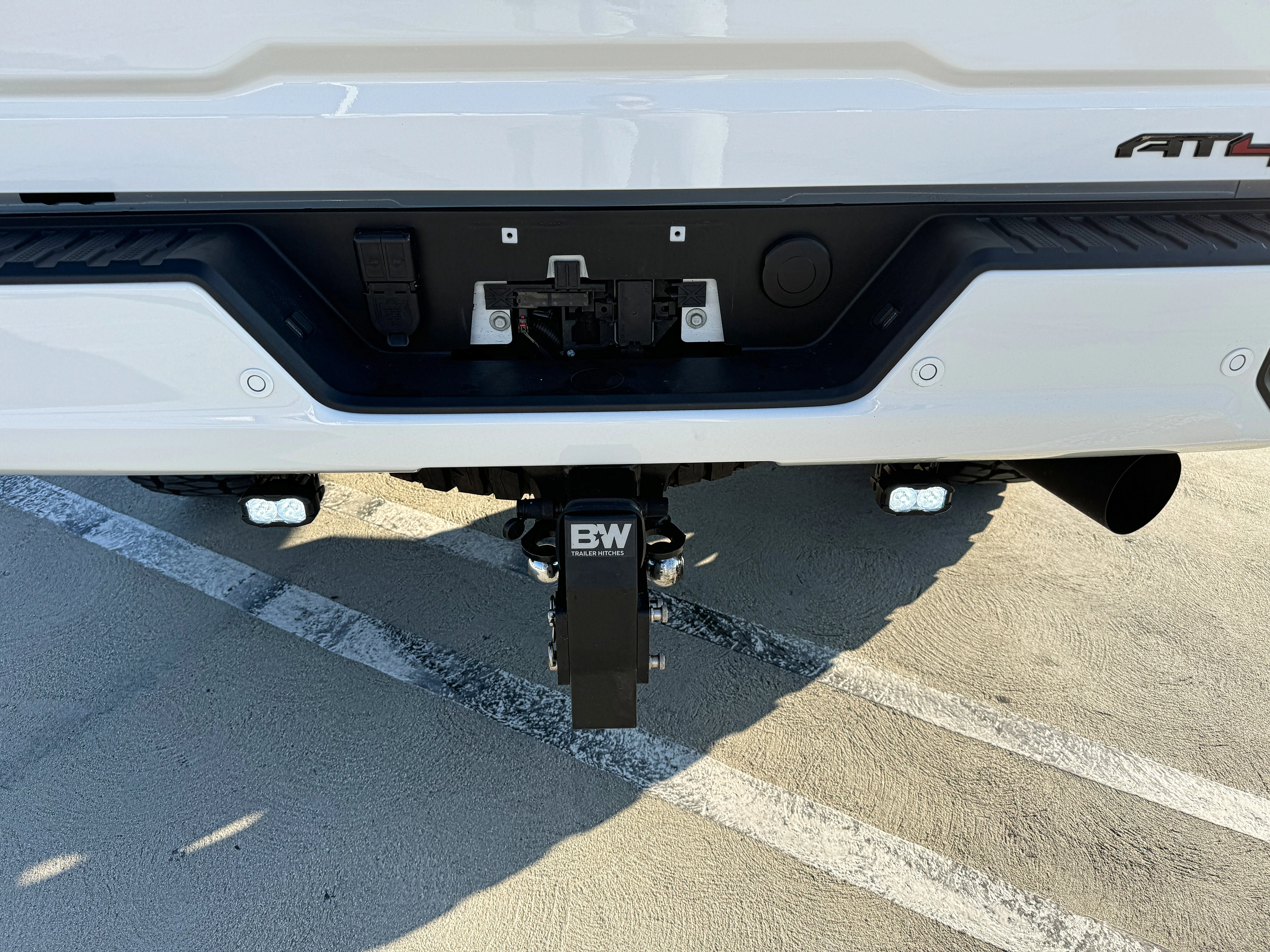 2020+ GMC Sierra 2500/3500 HD Reverse Light - Image 8