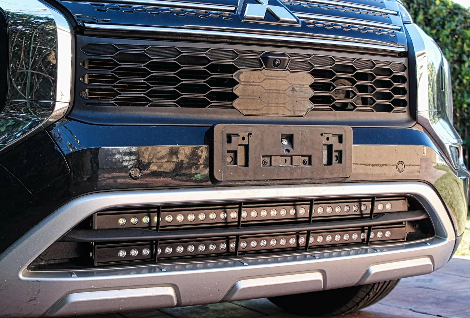 2022+ Mitsubishi Outlander Dual 30s Light Bars - Image 2