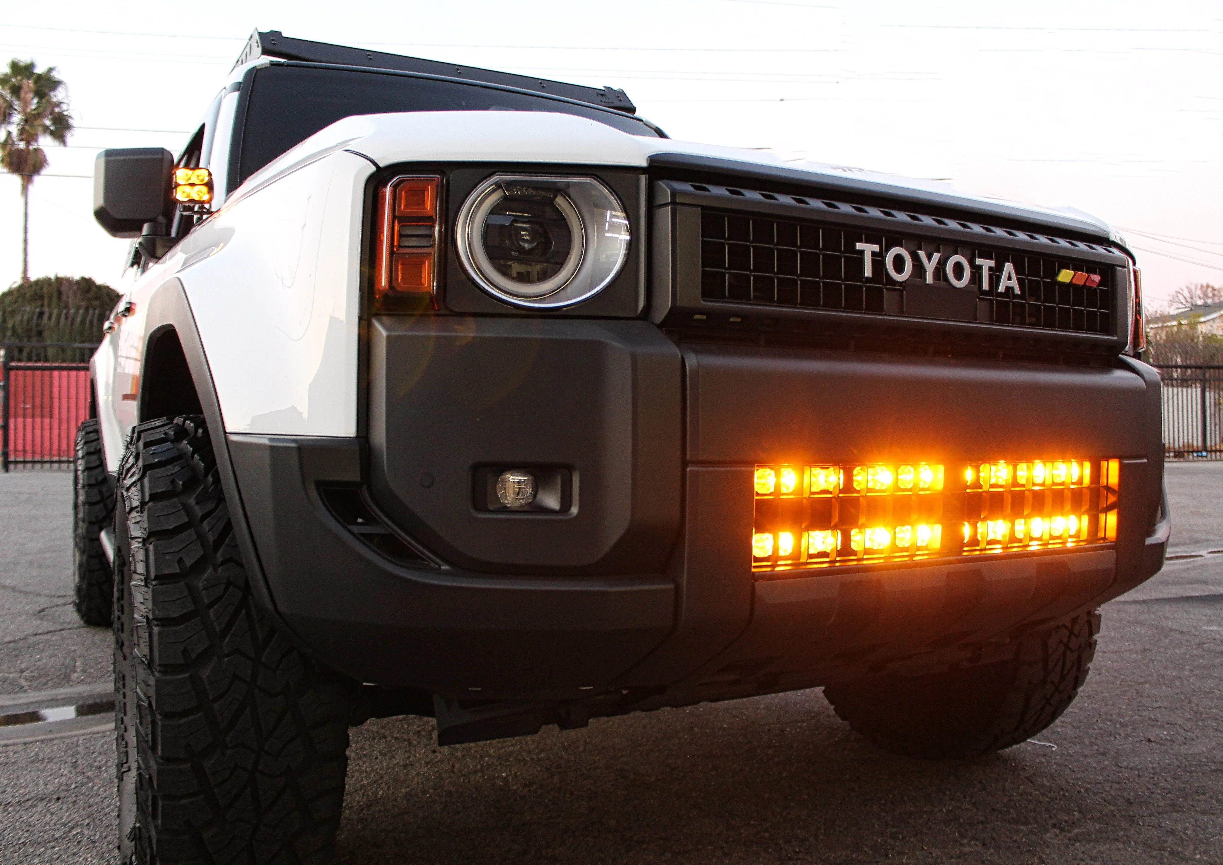 2024+ Toyota Land Cruiser Dual 30s Light Bars PRO - Image 8