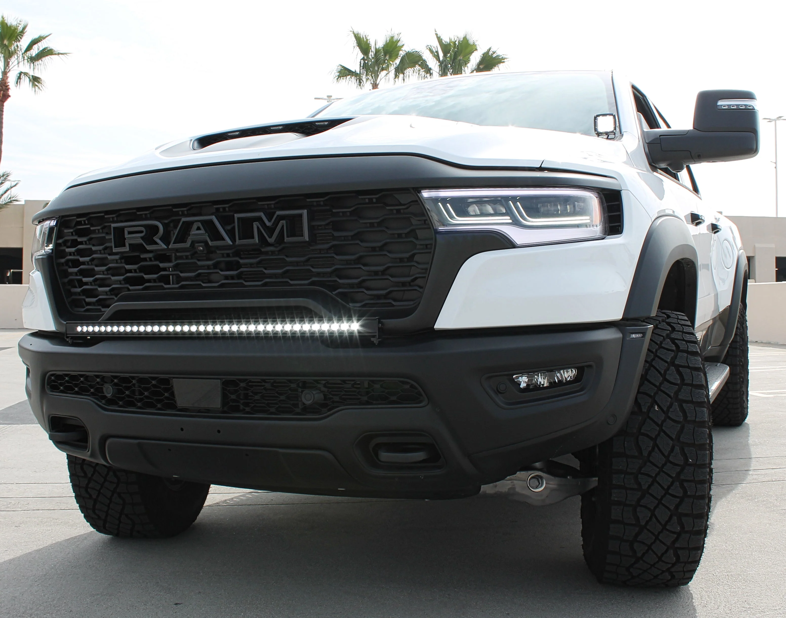 2025+ RAM 1500 RHO Light Bar 40in SLIM - Image 3